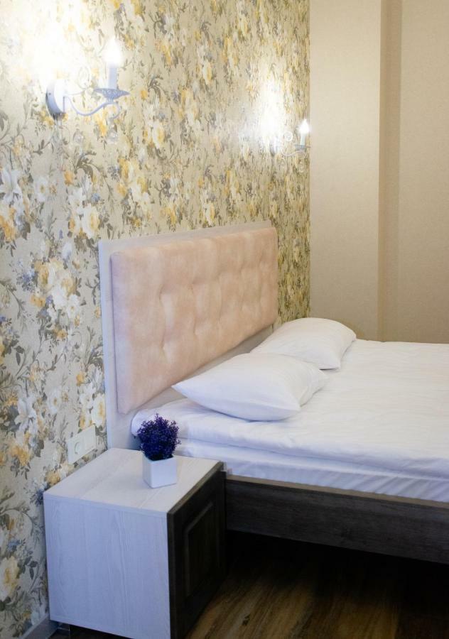 Mini Hotel Barvy Lvova on Kostyushka St. Exteriér fotografie